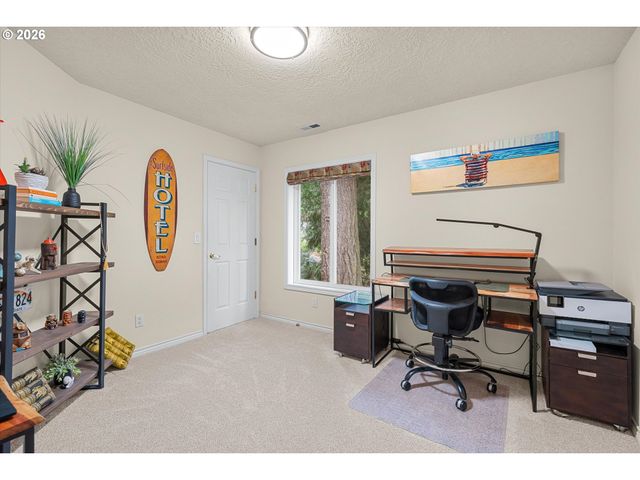 6248 BRIDGEVIEW Dr, West Linn, OR 97068