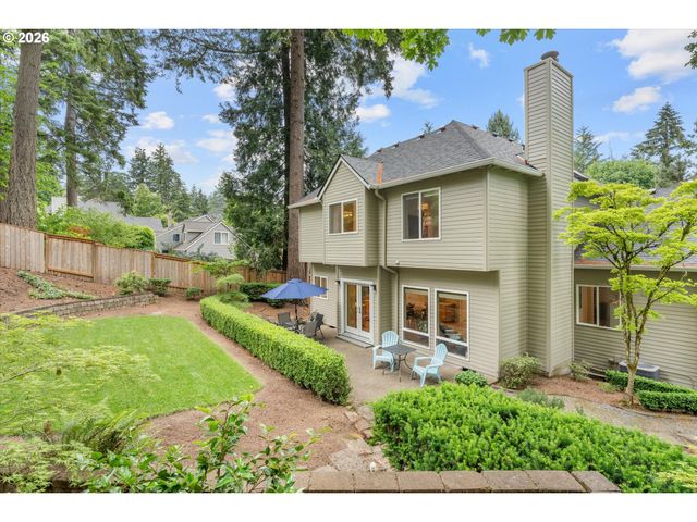 6248 BRIDGEVIEW Dr, West Linn, OR 97068