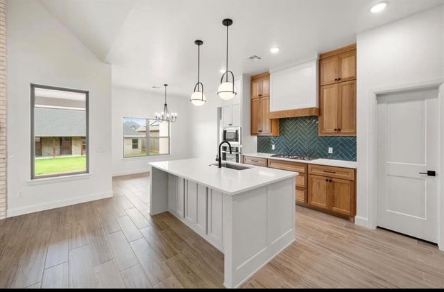 11629 NW 103rd Street, Yukon, OK 73099