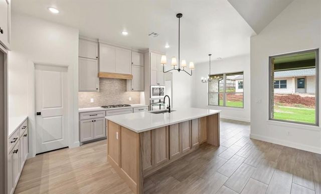 11629 NW 103rd Street, Yukon, OK 73099