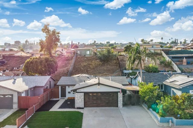 836 Carlsbad St, San Diego, CA 92114