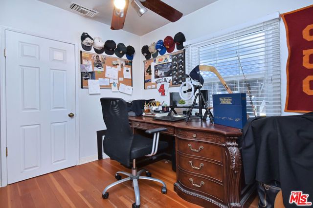 4709 Camellia Avenue, Valley Village, CA 91602