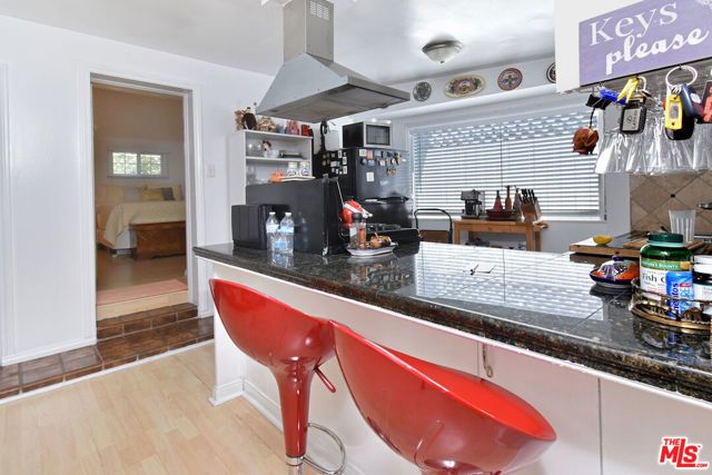 4709 Camellia Avenue, Valley Village, CA 91602