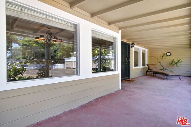 4709 Camellia Avenue, Valley Village, CA 91602