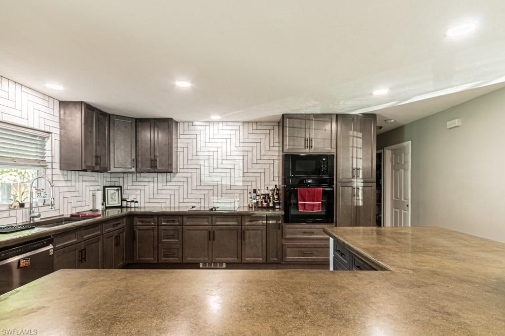 3771 31st AVE SW, NAPLES, FL 34117 — photo 3
