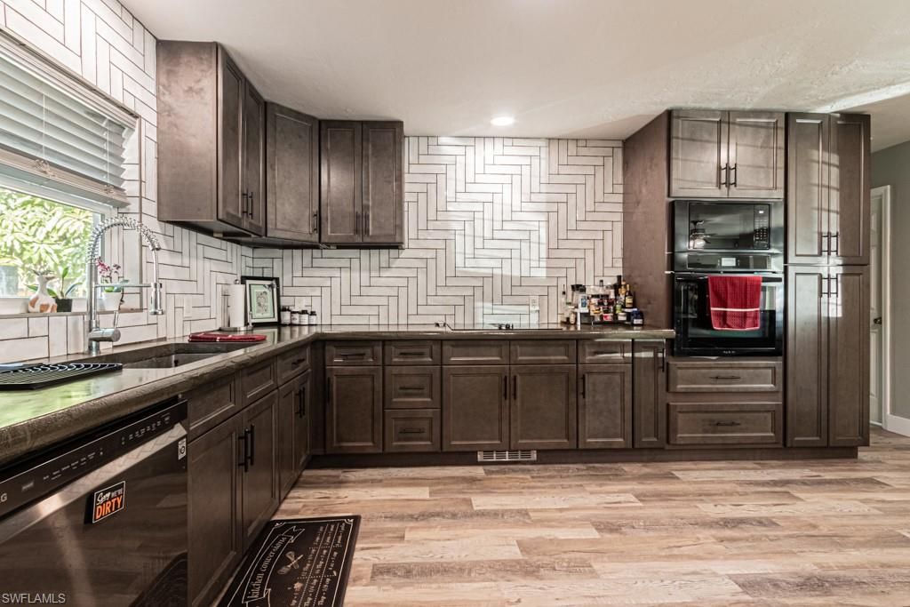3771 31st AVE SW, NAPLES, FL 34117 — photo 4
