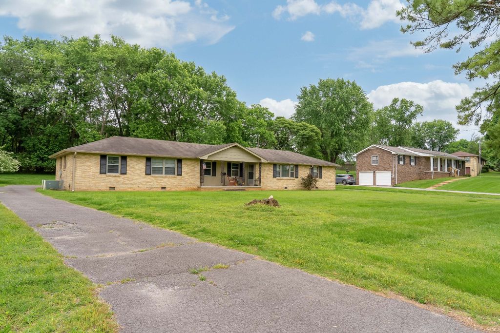 119 Lake Terrace Dr A, Hendersonville, TN 37075