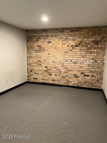 218 Rue Beauregard J, Lafayette, LA 70508