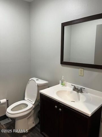 218 Rue Beauregard J, Lafayette, LA 70508