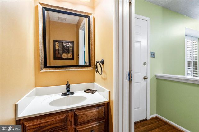 20540 LOWFIELD DR, Germantown, MD 20874