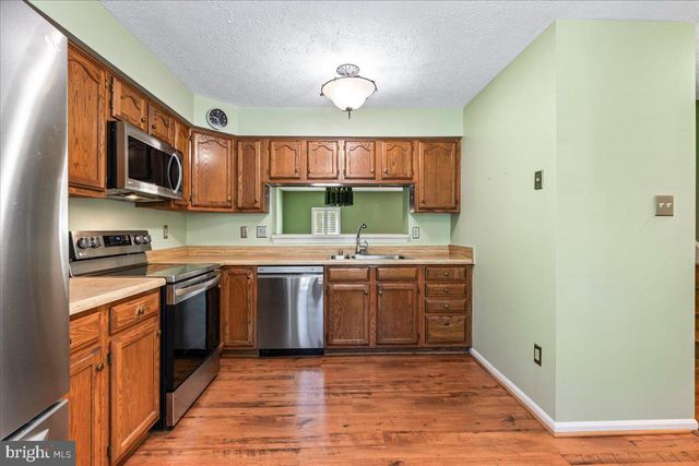 20540 LOWFIELD DR, Germantown, MD 20874