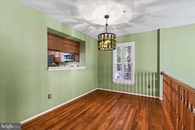 20540 LOWFIELD DR, Germantown, MD 20874
