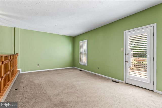 20540 LOWFIELD DR, Germantown, MD 20874