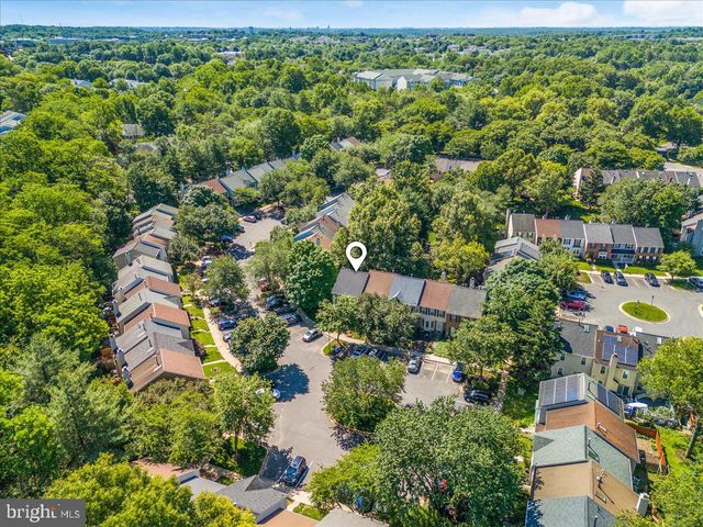 20540 LOWFIELD DR, Germantown, MD 20874