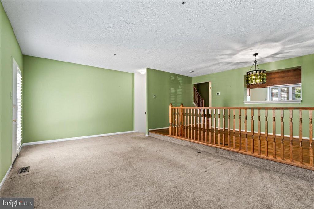 Image 24 of property listing at 20540 LOWFIELD DR, Germantown, MD 20874