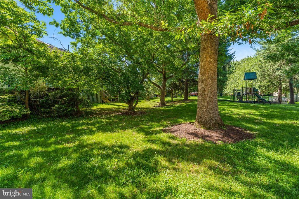 Image 47 of property listing at 20540 LOWFIELD DR, Germantown, MD 20874