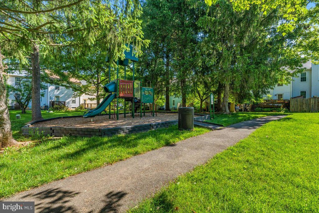 Image 48 of property listing at 20540 LOWFIELD DR, Germantown, MD 20874