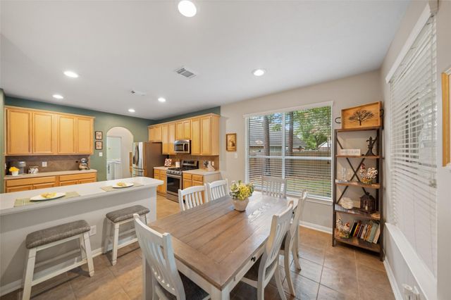 18118 Outback Lakes Trail, Humble, TX 77346