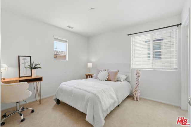 20244 Pienza Lane, Porter Ranch (los Angeles), CA 91326