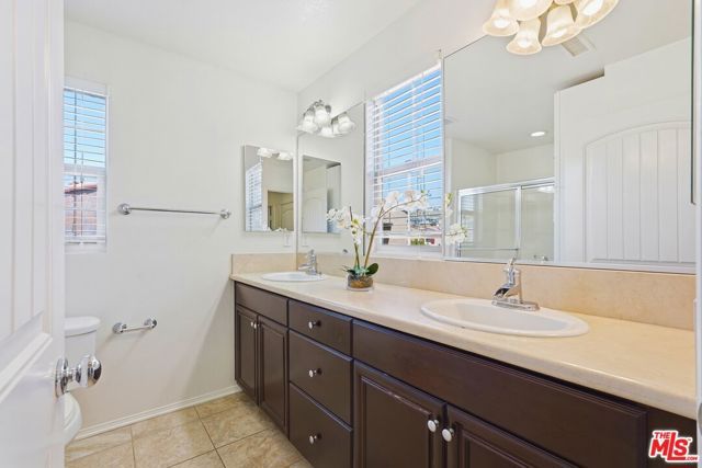 20244 Pienza Lane, Porter Ranch (los Angeles), CA 91326