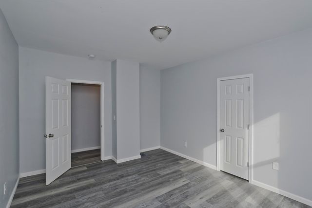 64 Thompson St, Springfield, MA 01109