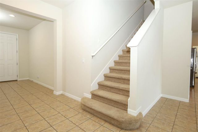 2610 MEAD AVENUE, St Cloud, FL 34771