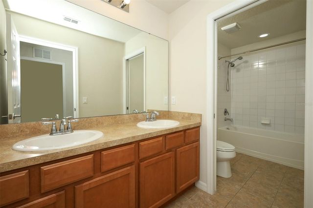 2610 MEAD AVENUE, St Cloud, FL 34771