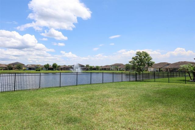 2610 MEAD AVENUE, St Cloud, FL 34771