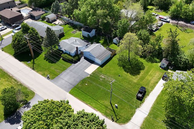 230 W Joliet Highway, New Lenox, IL 60451