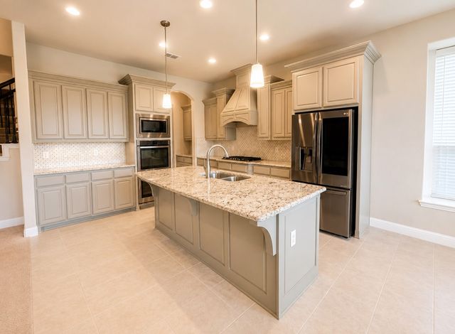 2818 Twin Ridge Drive, Arlington, TX 76001