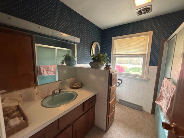 15871 18th Road, Plymouth, IN 46501