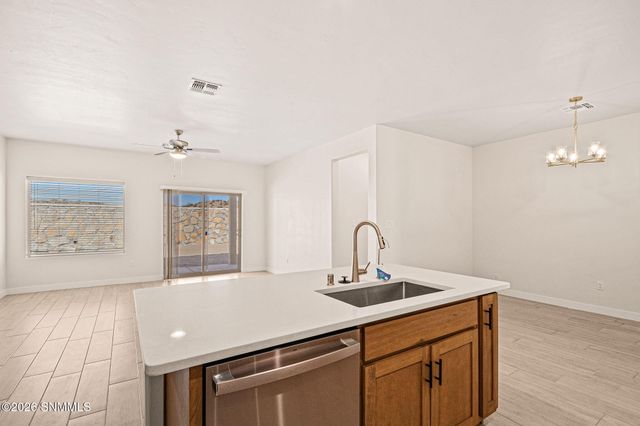 5111 Venado Street, Las Cruces, NM 88012