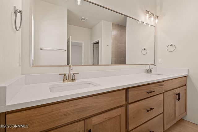 5111 Venado Street, Las Cruces, NM 88012