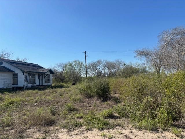 138 CR 307, Orange Grove, TX 78372