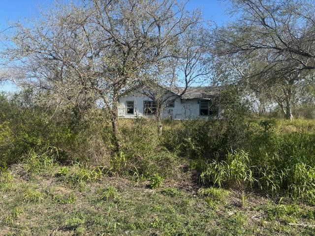 138 CR 307, Orange Grove, TX 78372