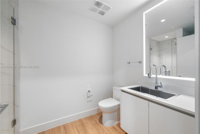 700 NE 24TH St 4807, Miami, FL 33137