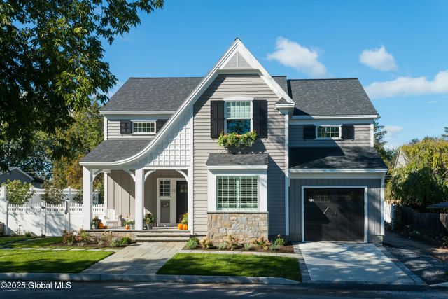 1 Pickett Lane, Rexford, NY 12148