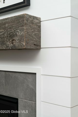 1 Pickett Lane, Rexford, NY 12148