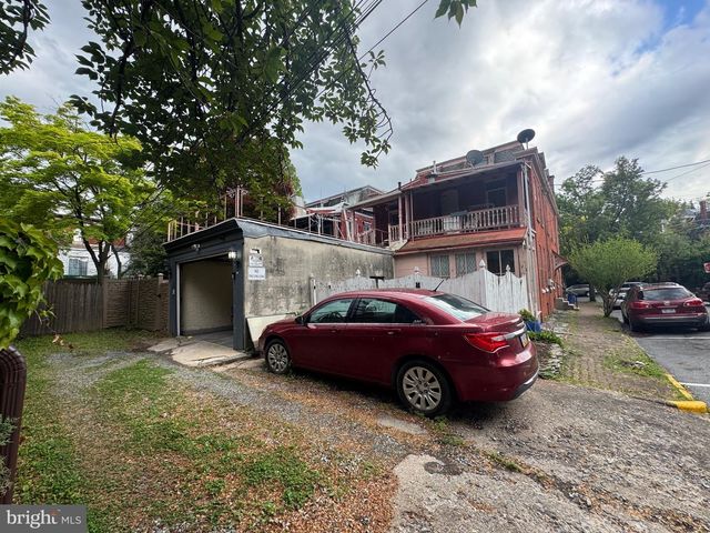 429 GREENWICH ST, Reading, PA 19601