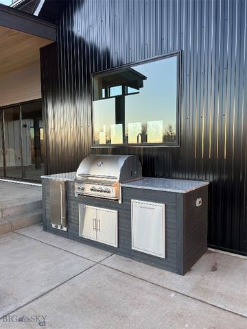 60 McGoo Way, Bozeman, MT 59718