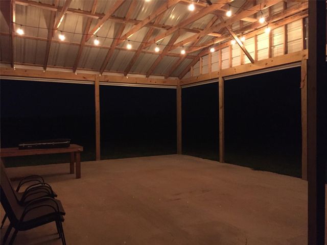 7274 Gramy Road, Sealy, TX 77474