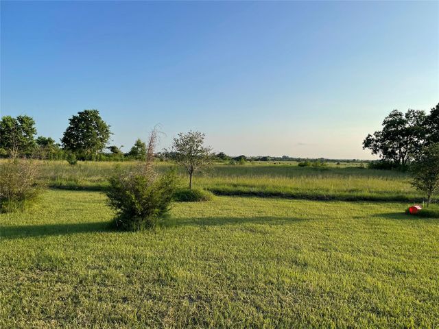 7274 Gramy Road, Sealy, TX 77474