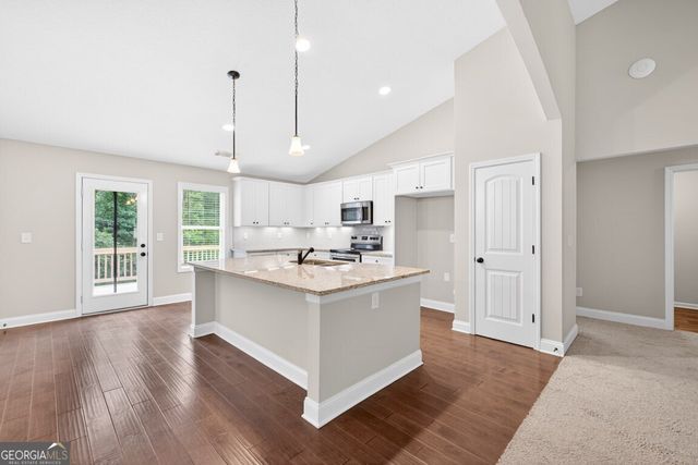561 Oconee Lane, Commerce, GA 30529