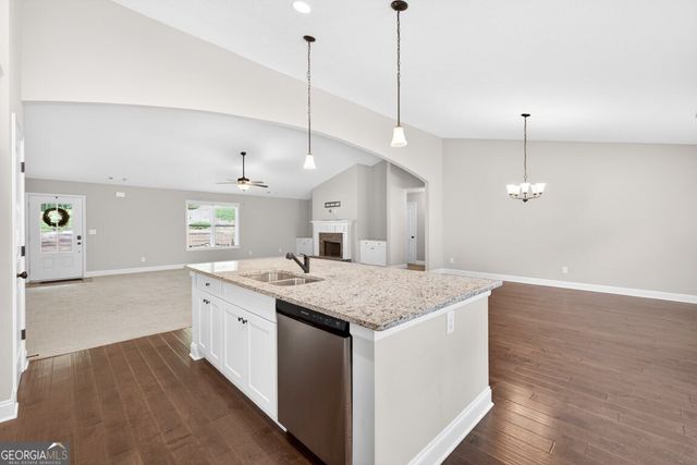 561 Oconee Lane, Commerce, GA 30529