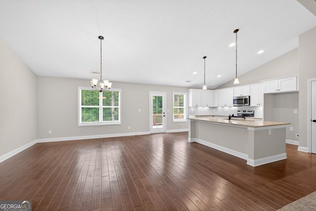 561 Oconee Lane, Commerce, GA 30529