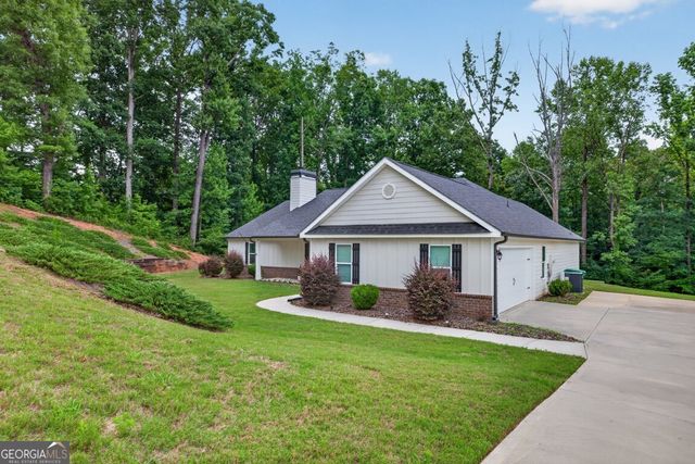 561 Oconee Lane, Commerce, GA 30529
