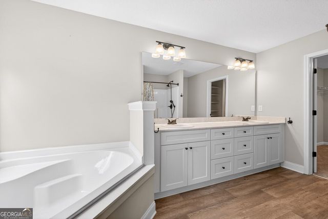 561 Oconee Lane, Commerce, GA 30529