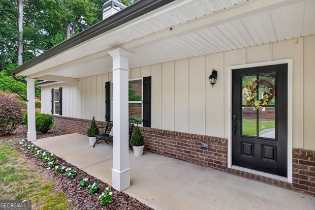 561 Oconee Lane, Commerce, GA 30529