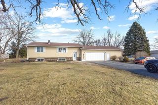 4217 E 400 S, La Porte, IN 46350