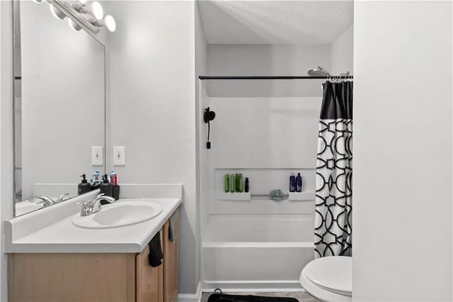 5438 Salem Springs Drive, Lithonia, GA 30038